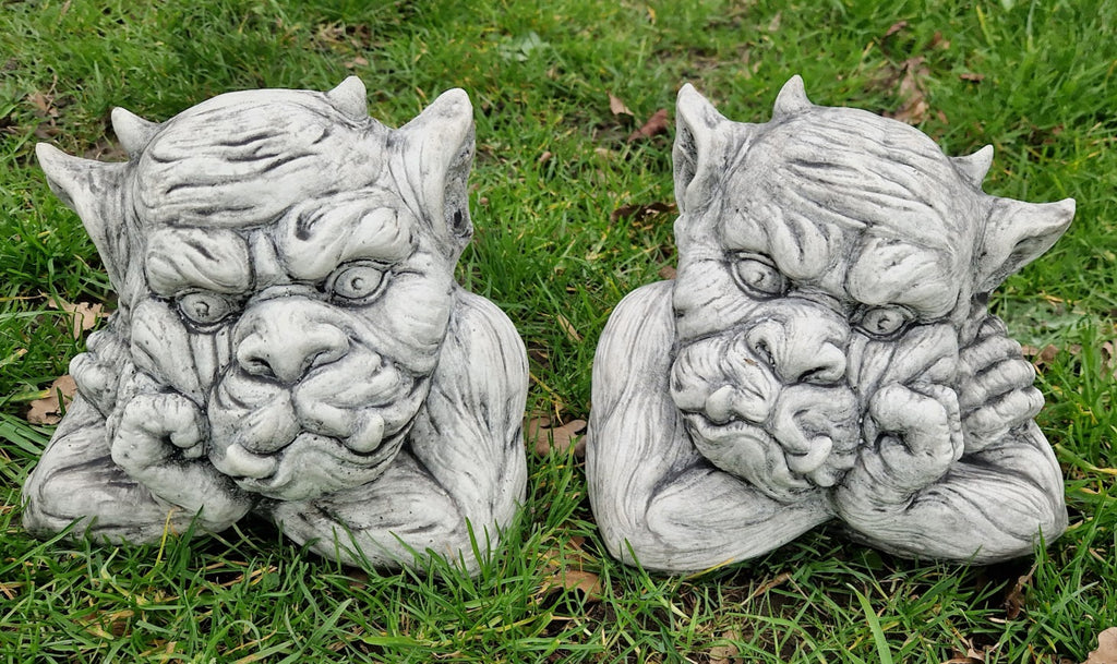 Gargoyle Denker links of rechts